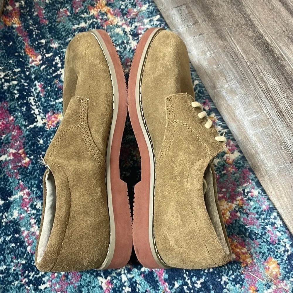 Tucker and Tate suede lace up shoes